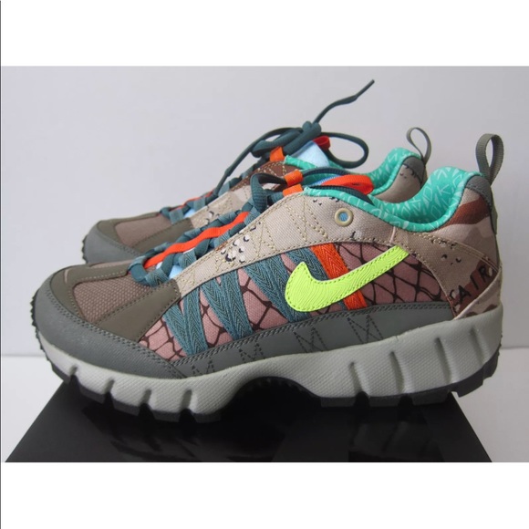 Nike Other - Nike air Humara 17” Premium Camo Hiking Shoes SALE